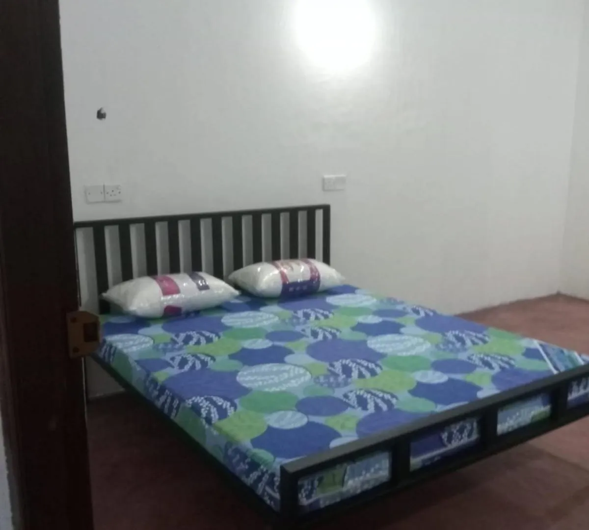 Eecs Transit And Budget Homestay Katunayake