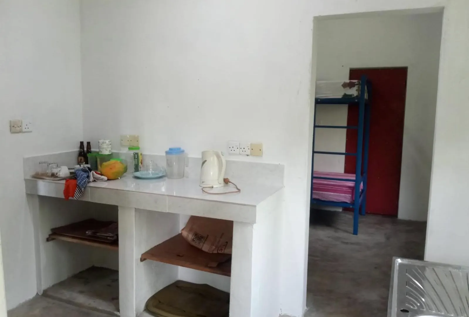 Eecs Transit And Budget Homestay Katunayake 0*,  Sri Lanka