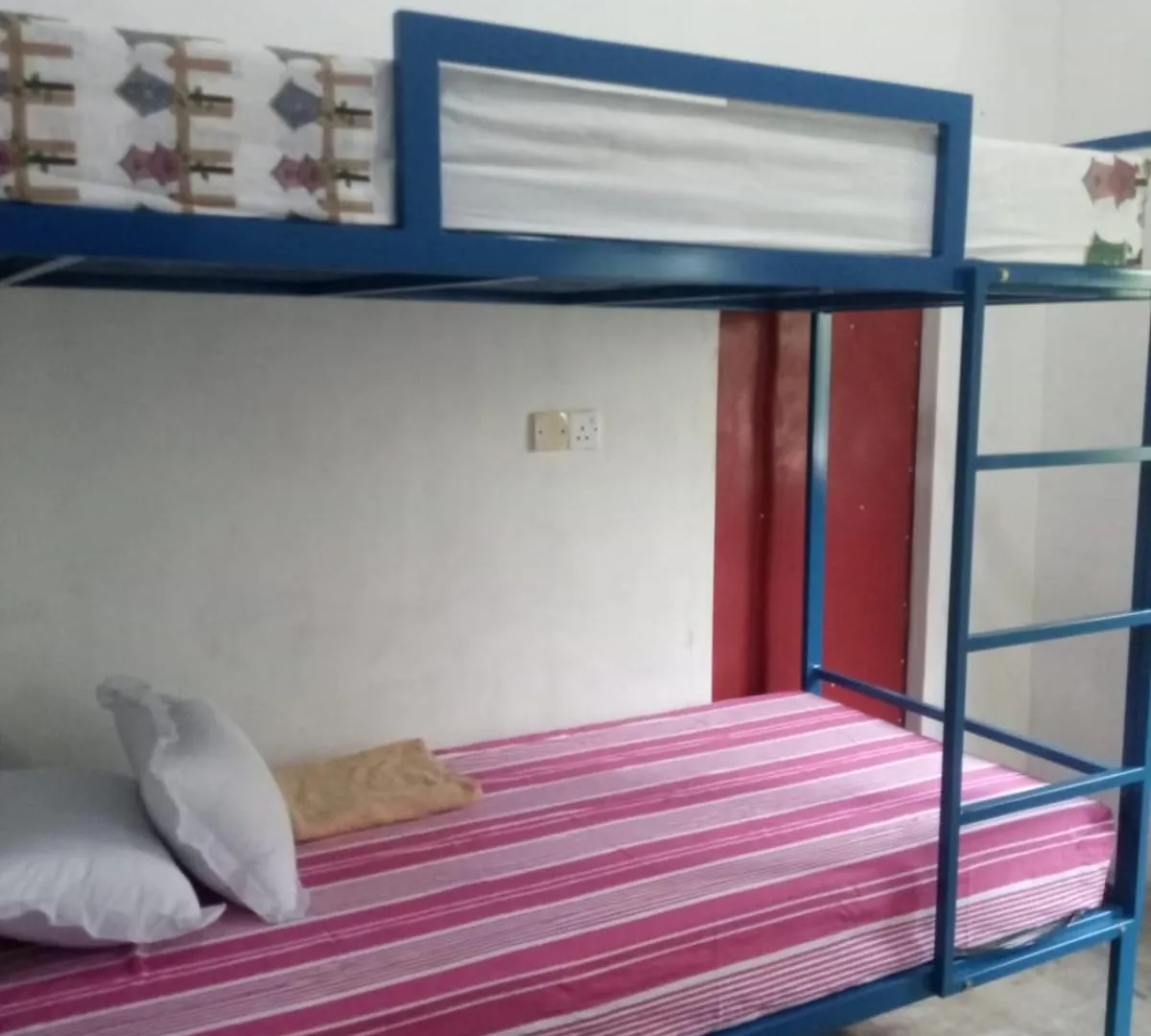 Eecs Transit And Budget Homestay Katunayake 0*,